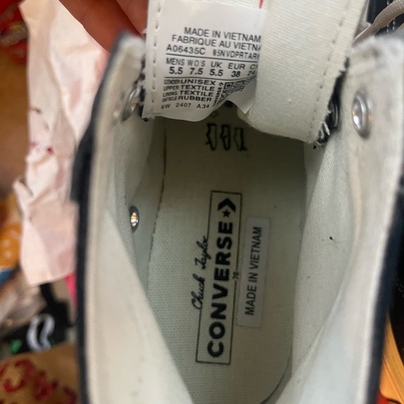 Converse Black Iconic Sneakers - Picture 8 of 12